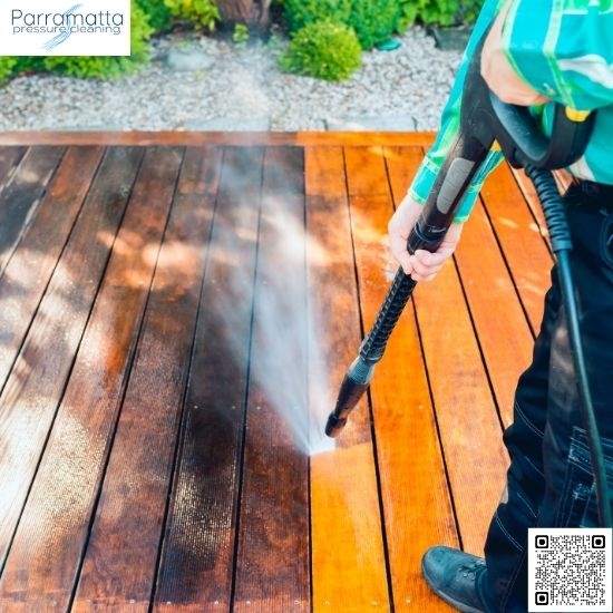 How does Parramatta Pressure Cleaning handle different surface materials?